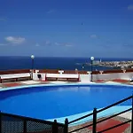 Atlantic Surfers Paradise - Surf, Senderismo Y Piscina Bajamar (La Laguna)