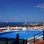 Atlantic Surfers Paradise - Surf, Senderismo Y Piscina *